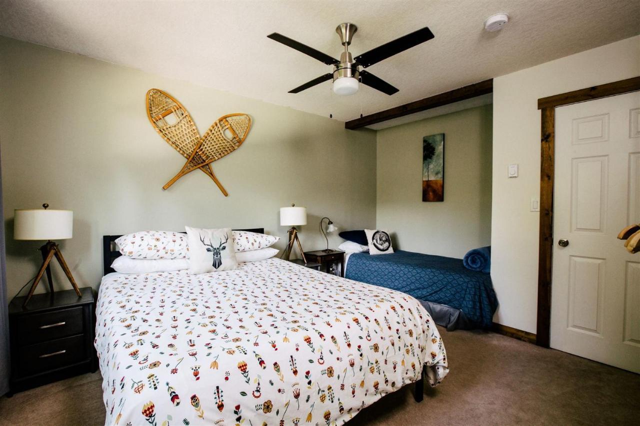 Alpenrose Revelstoke Bed & Breakfast 외부 사진