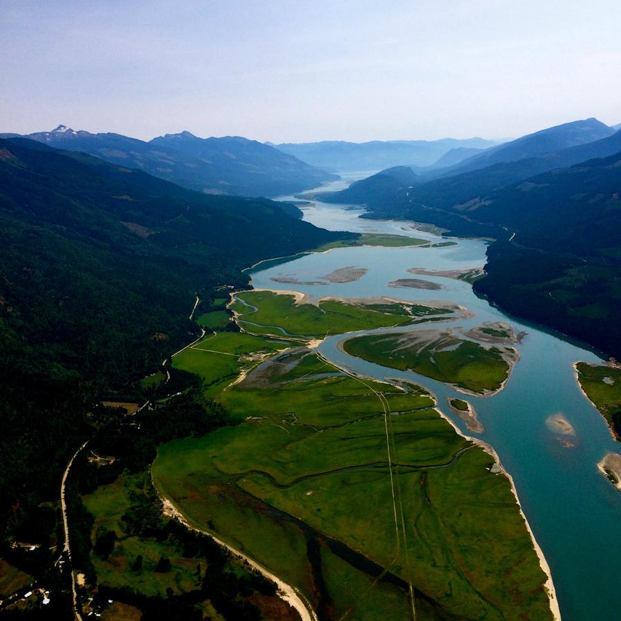 Alpenrose Revelstoke Bed & Breakfast 외부 사진